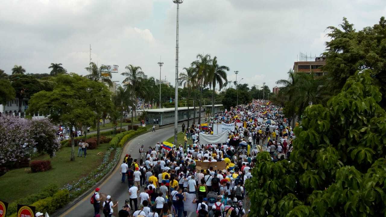 Marchas_21N-Cali,_Colombia_(2)